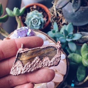 tigers eye crystal copper necklace handmade